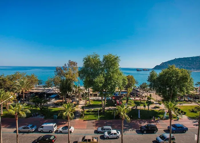 Barhan فندق ألانيا